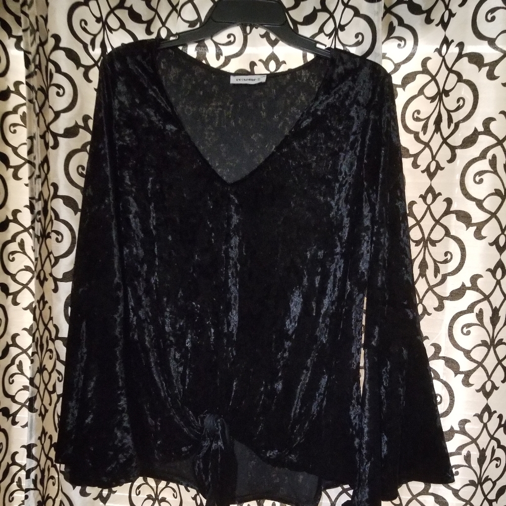ee:some Women's Top
